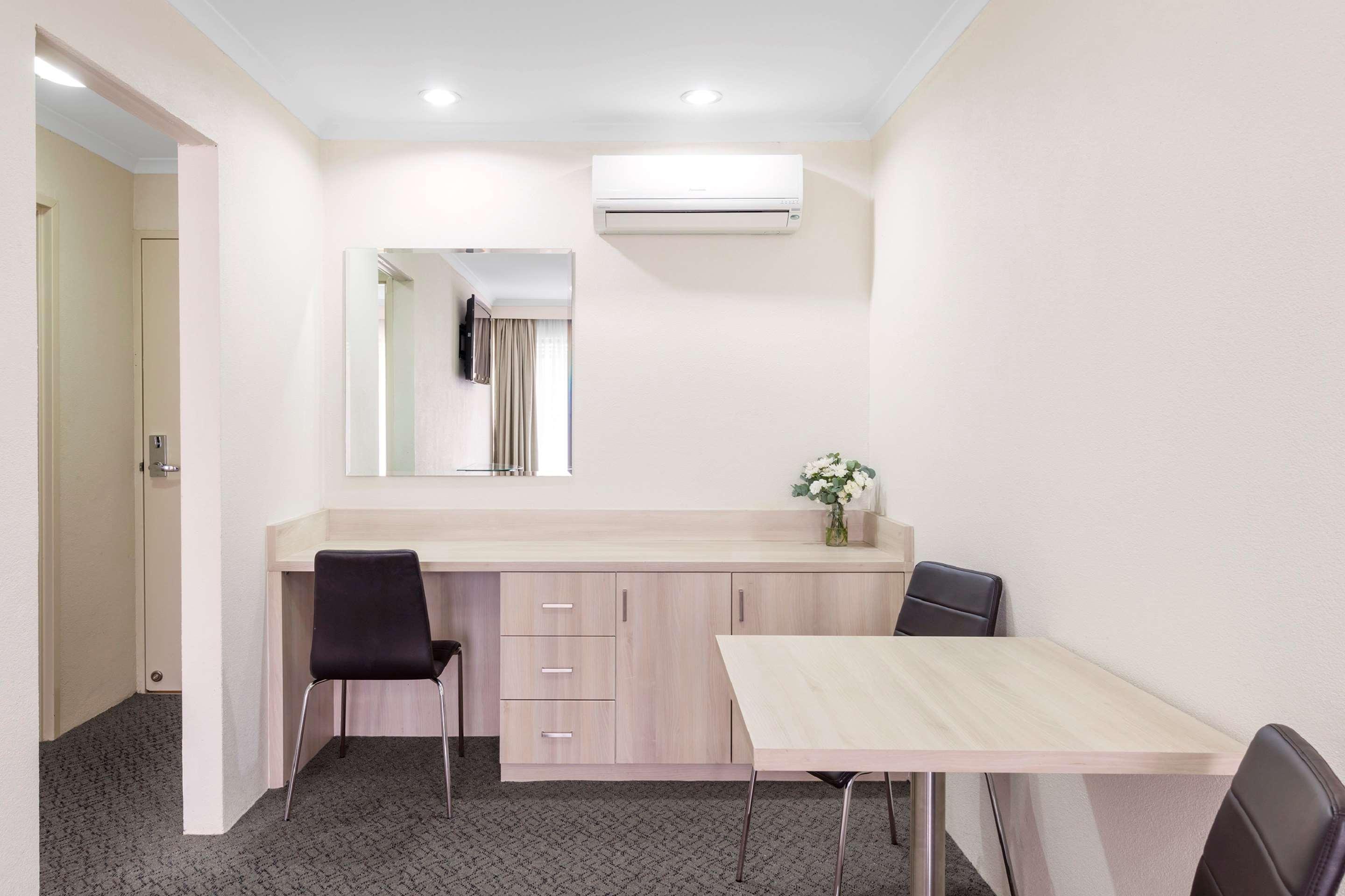 Garden City Hotel, Best Western Signature Collection Canberra Eksteriør bilde