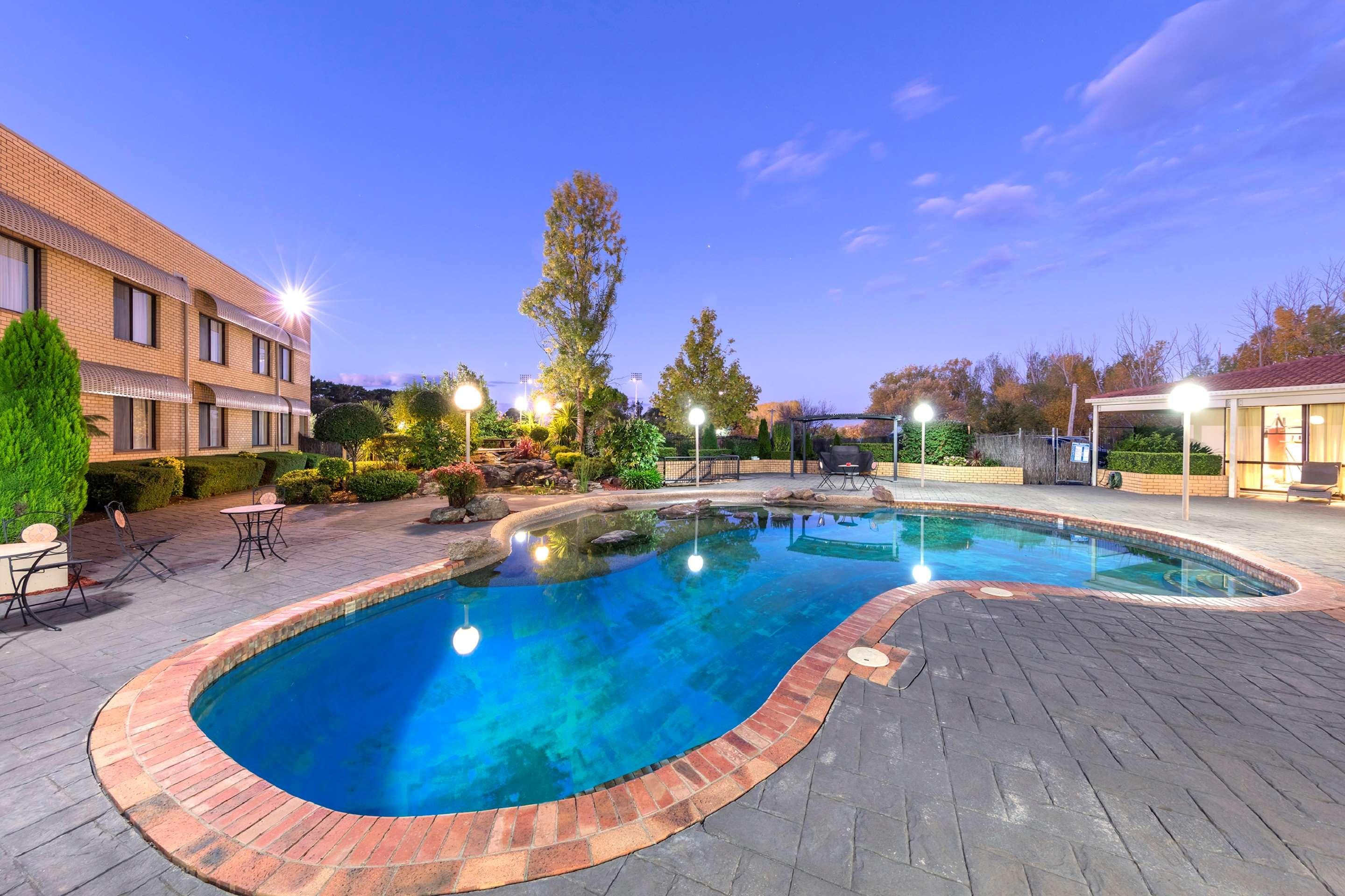 Garden City Hotel, Best Western Signature Collection Canberra Eksteriør bilde