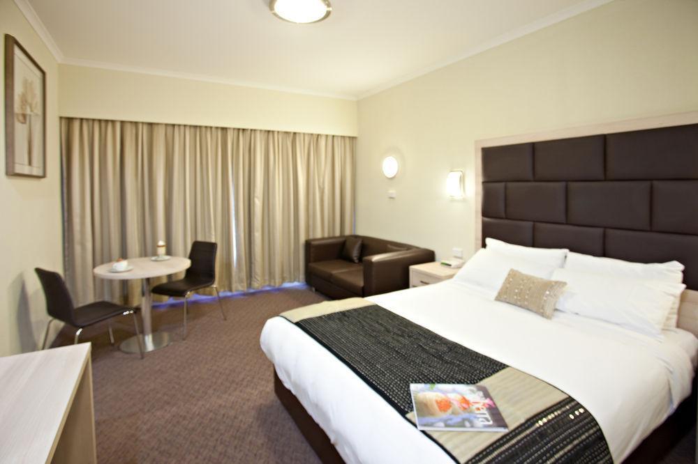 Garden City Hotel, Best Western Signature Collection Canberra Eksteriør bilde